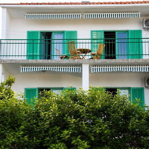 Hotel Apartments Mladenka cazare Okrug Gornji