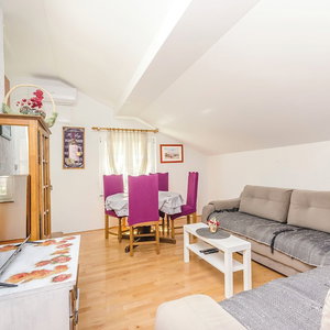 Hotel Apartment Nada cazare Tribunj