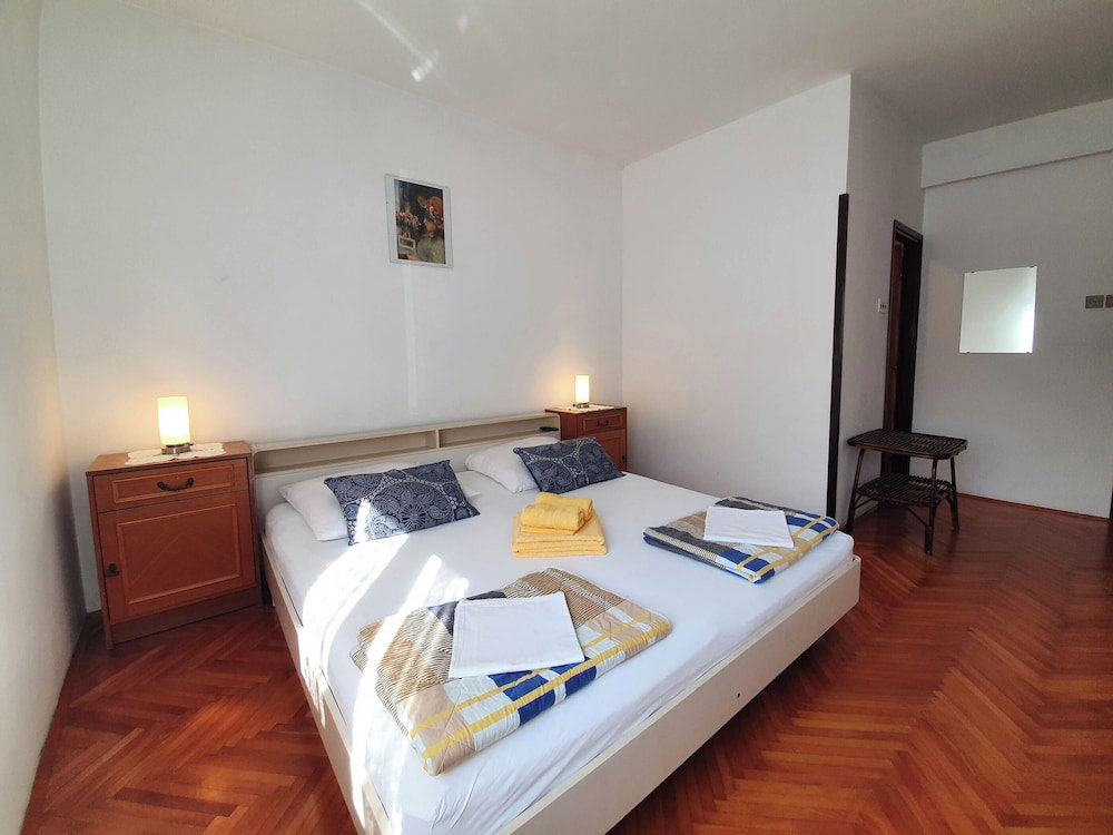 Hotel Rooms Zeljka 2