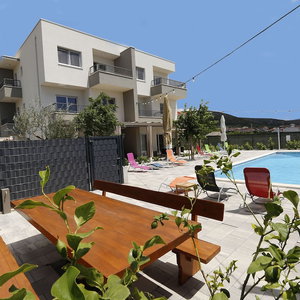 Hotel Bulli Croatia cazare Donji Seget