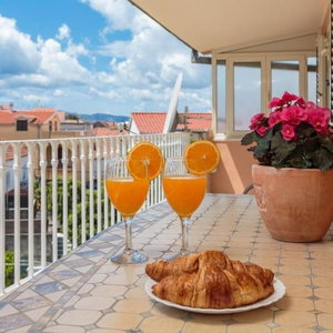 Hotel Apartment Dora cazare Trogir