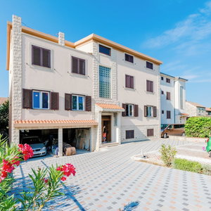 Hotel Apartment Karlo cazare Kastel Kambelovac