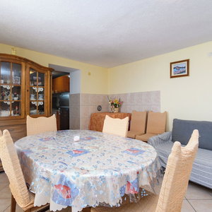Hotel Apartment Dalibor cazare Karlobag
