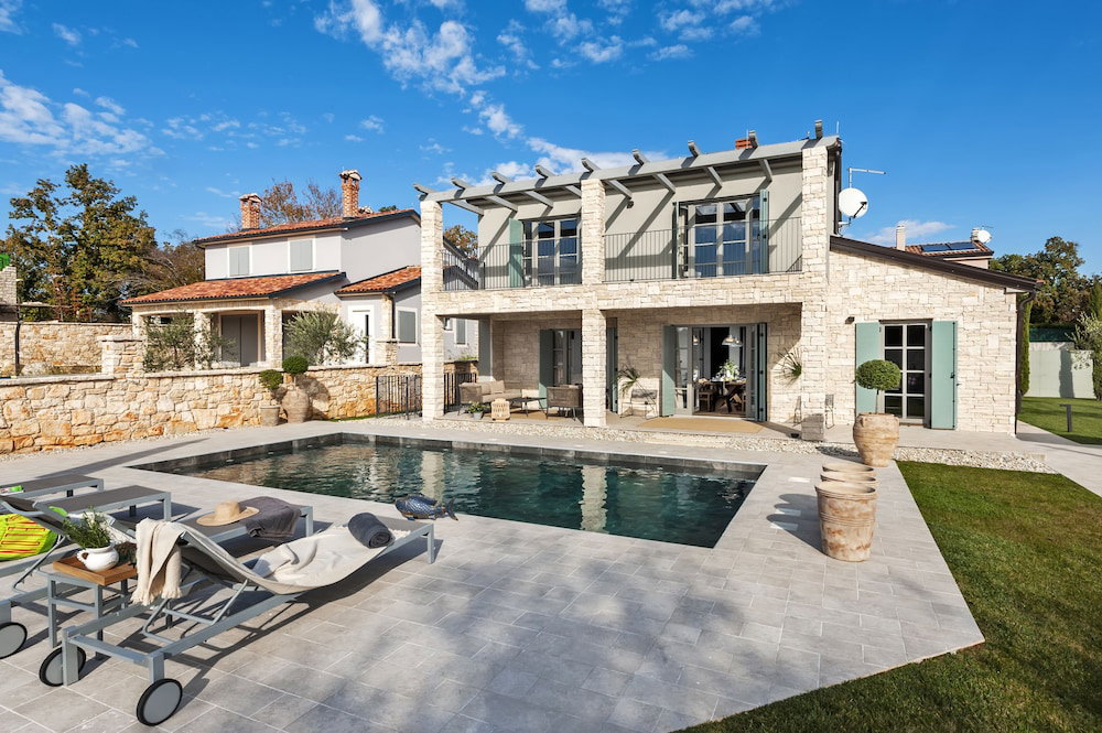 Hotel Villa Renata With Pool And Sauna
