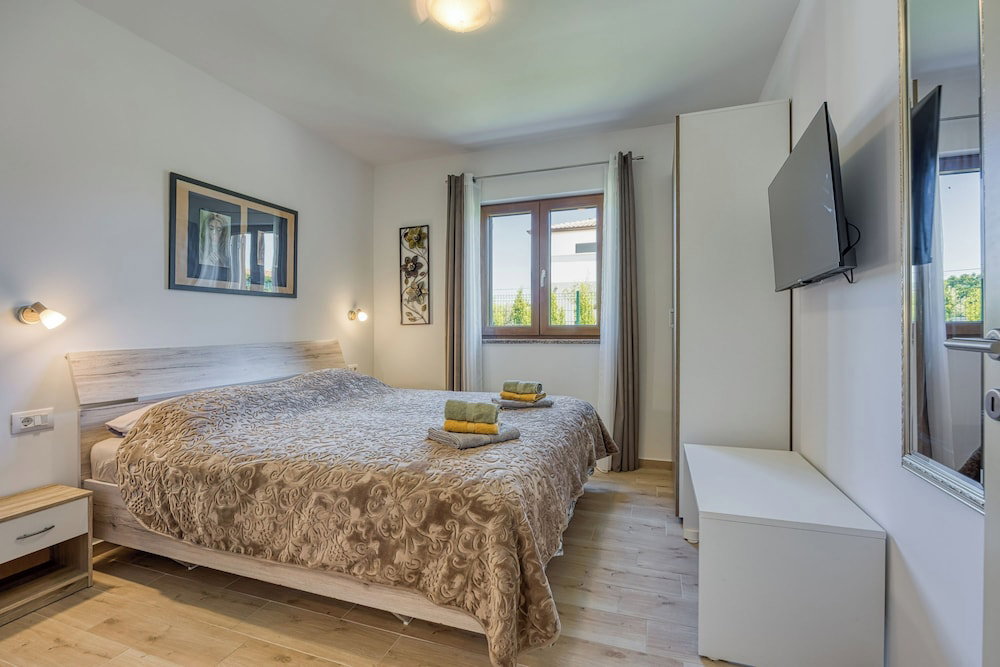 Hotel Pool And Fun Villa Stella Klarici