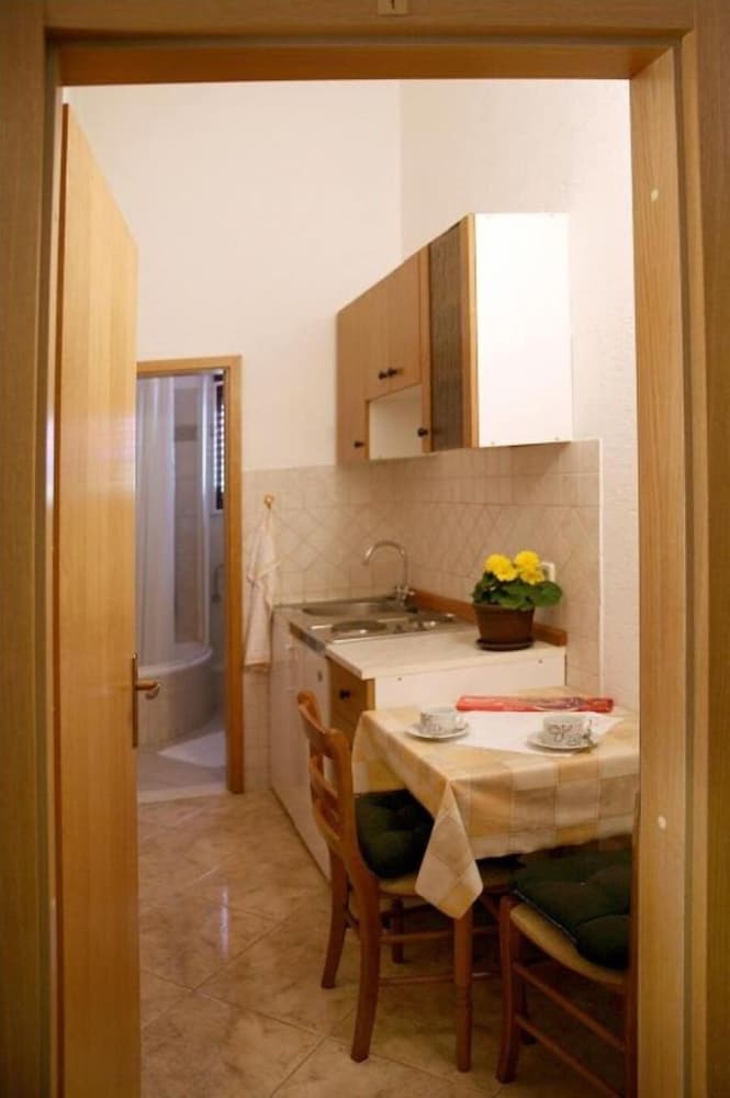 Hotel Apartments Bozana