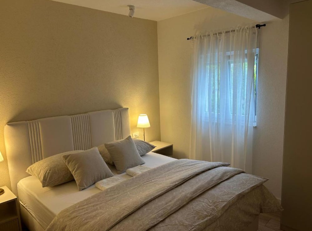 Hotel Apartment Lavida With Hot Tub