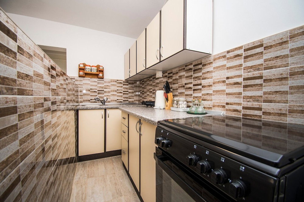 Hotel Apartment Marasovic