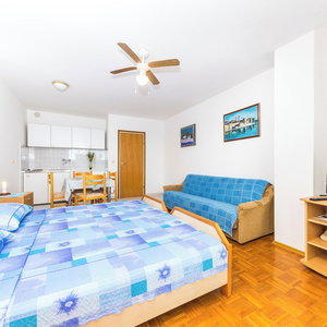 Hotel Apartments Val cazare Marina