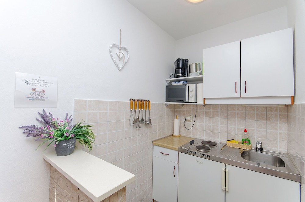 Hotel Apartments Cosic