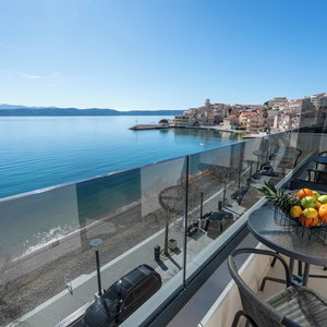 Hotel Wind Rose Apartments-Beachfront cazare Podgora