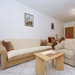 Hotel Apartment Emina cazare Sveti Filip i Jakov