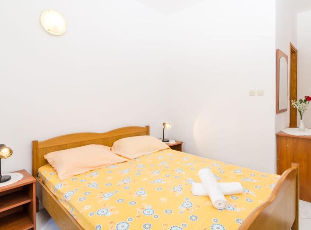 Guest House Sobra 38