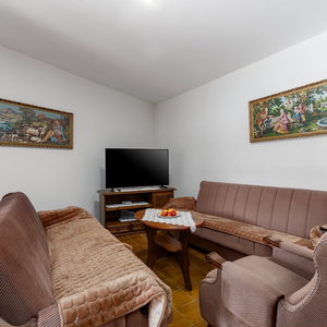 Hotel House Bakic cazare Marcana