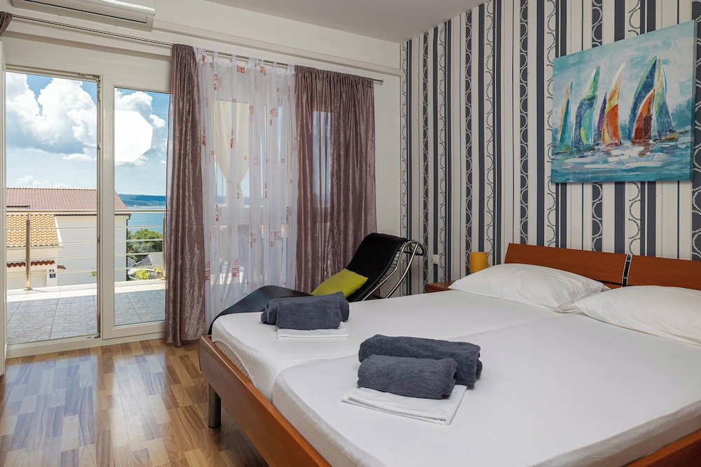 Hotel Apartments Novoselic