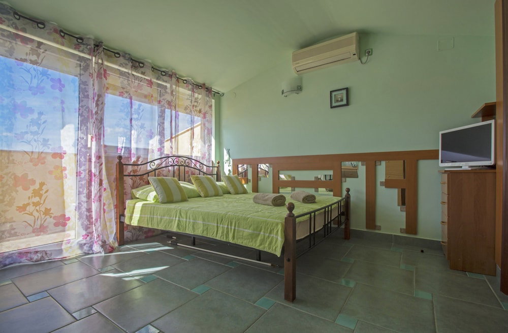 Hotel Apartments Oaza