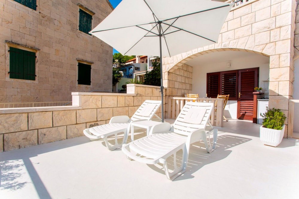 Hotel Apartments And Rooms Hope