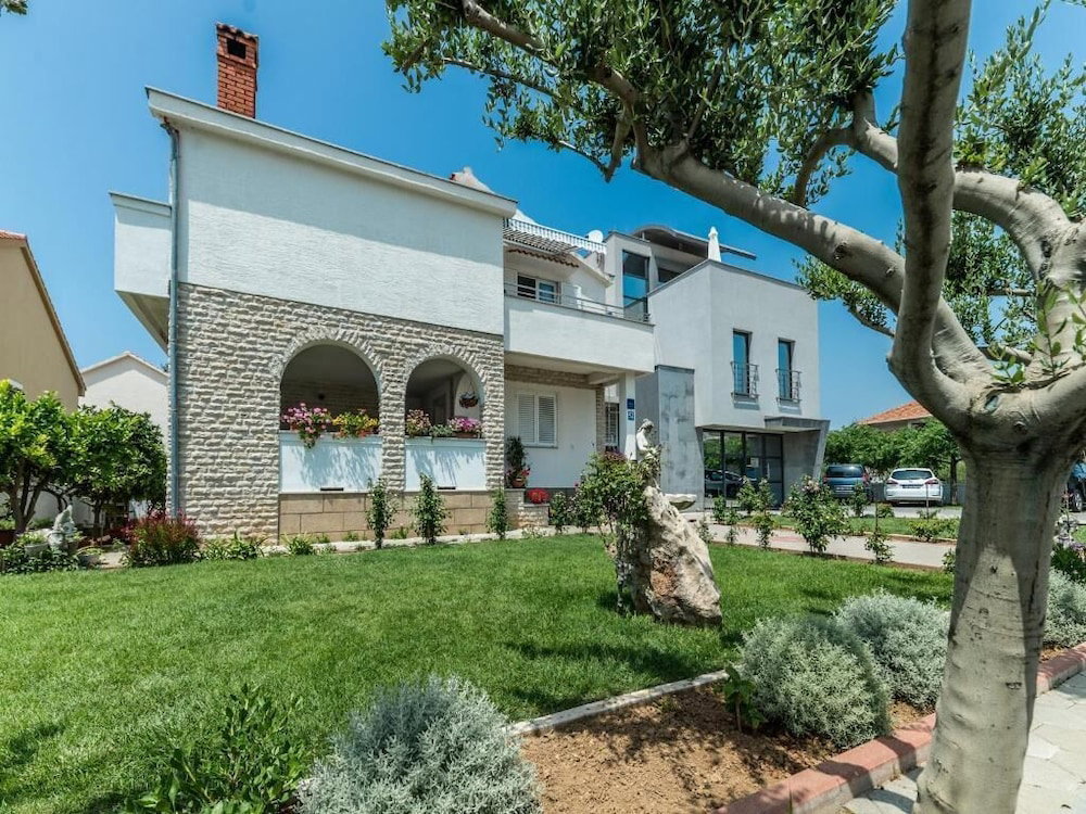 Hotel Apartments Grbic