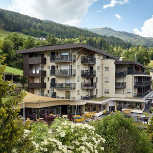 Hotel Feldthurnerhof - Vinum Hotel cazare Velturno