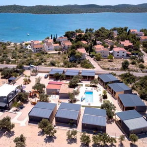 Hotel Sak Mobile Homes cazare Pirovac
