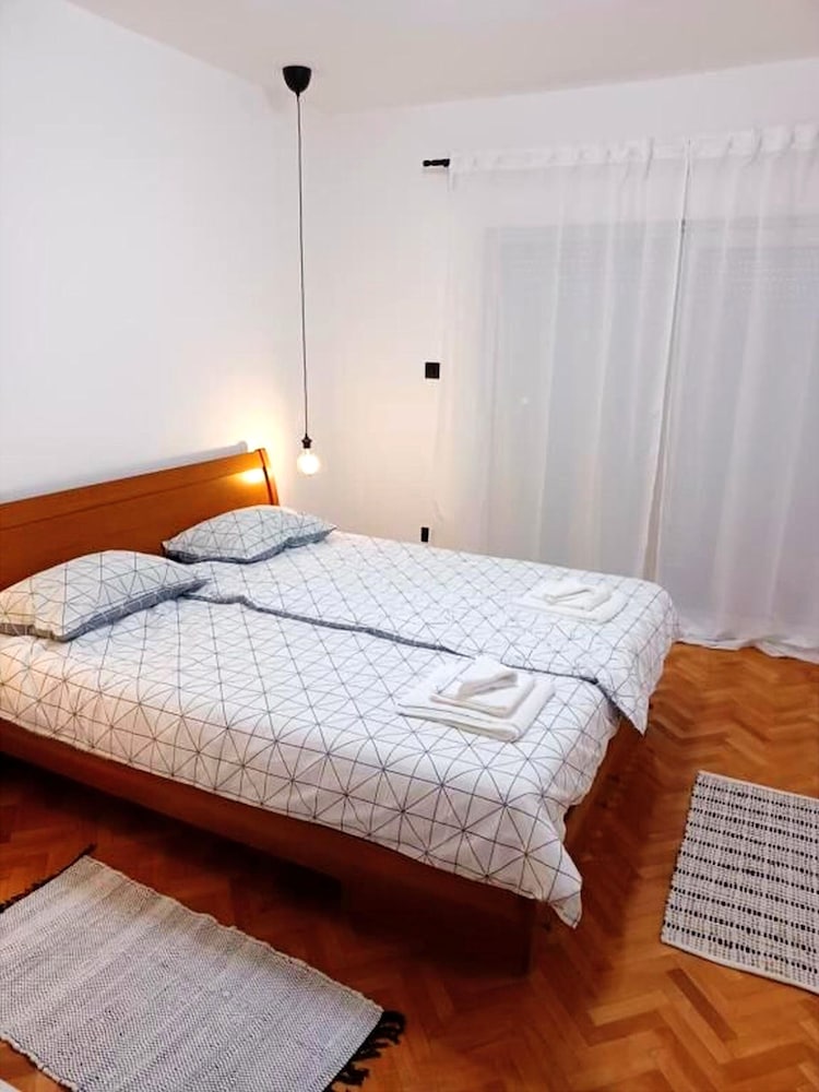 Hotel Apartment Snjezana