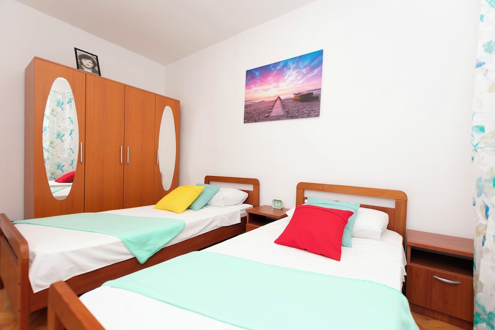 Hotel Apartments Milica