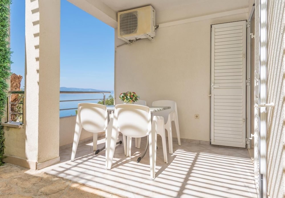 Hotel Apartments Ivi