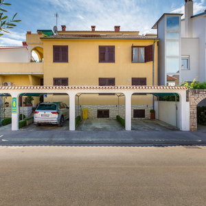 Hotel Apartment In Fazana Near The Beach cazare Fazana
