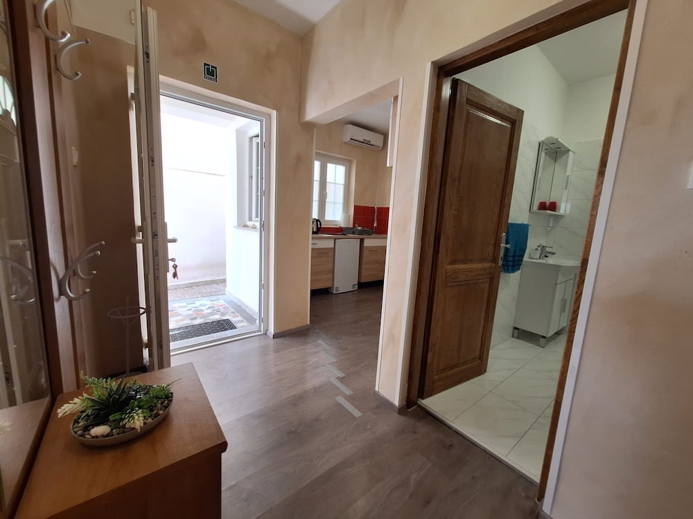 Hotel Apartments Ana