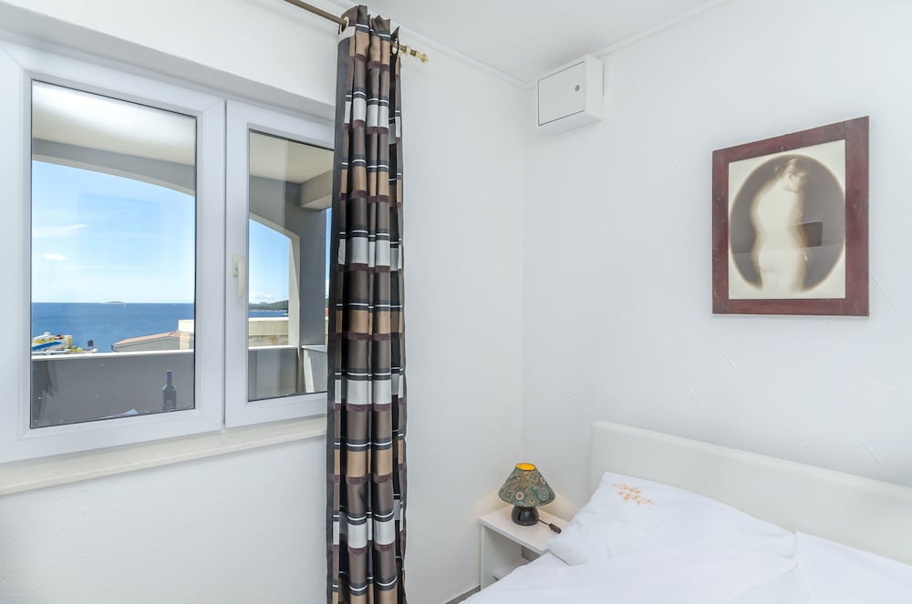 Hotel Apartment Mezaroca