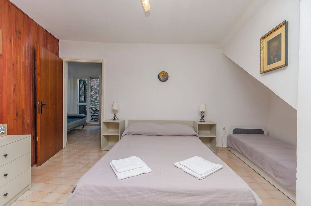 Hotel Apartments Nautical Nest