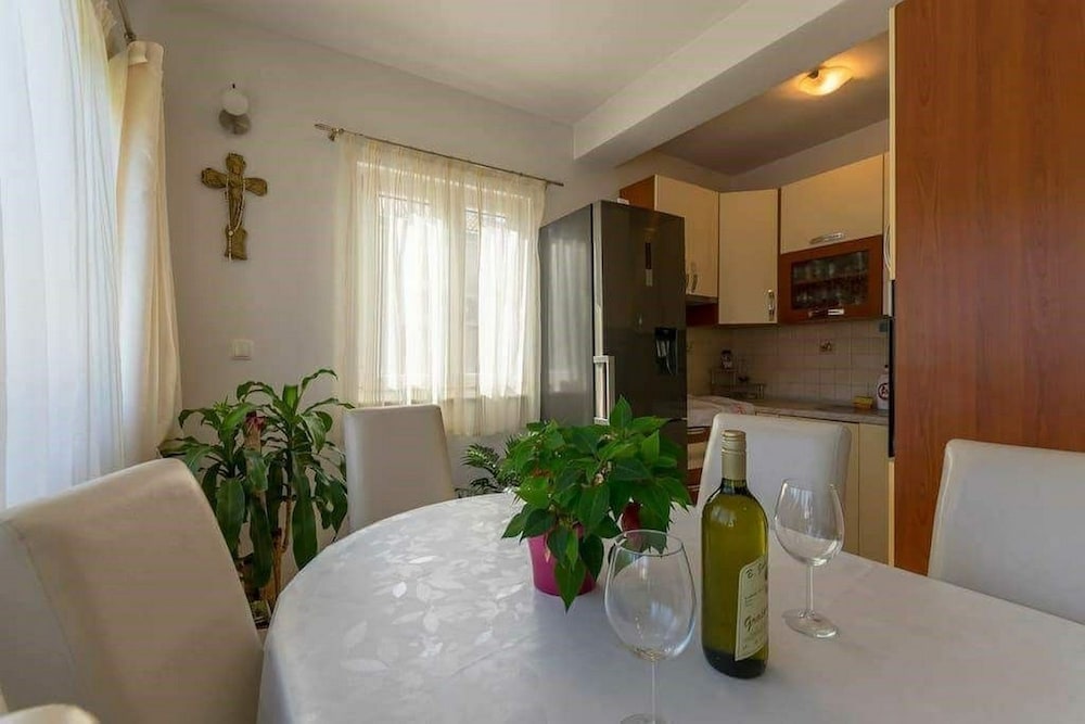 Hotel Apartment Nikolina