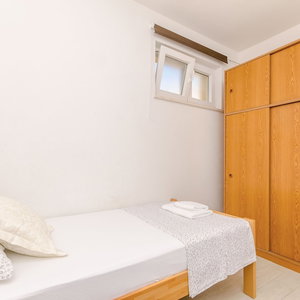 Hotel Apartments Toni cazare Marina
