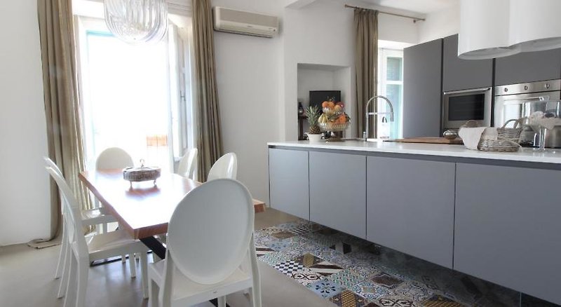 Melodia 3 Suites