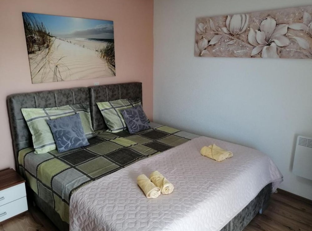 Hotel Apartment Libe With Sea View Trogir