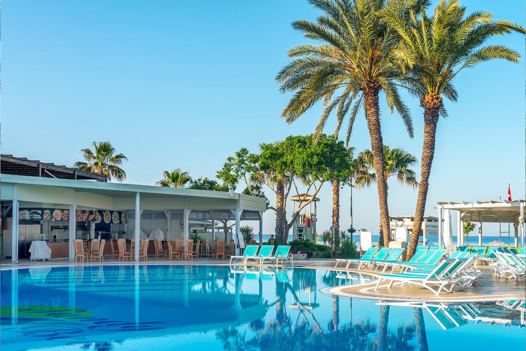 dal travel Sandy Beach Hotel