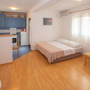 Hotel Apartments Barbara cazare Pakostane