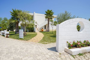 Hotel Torre Guaceto Greenblu Resort cazare Carovigno