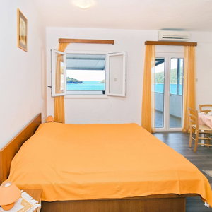 Hotel Apartments Ane cazare Gruda