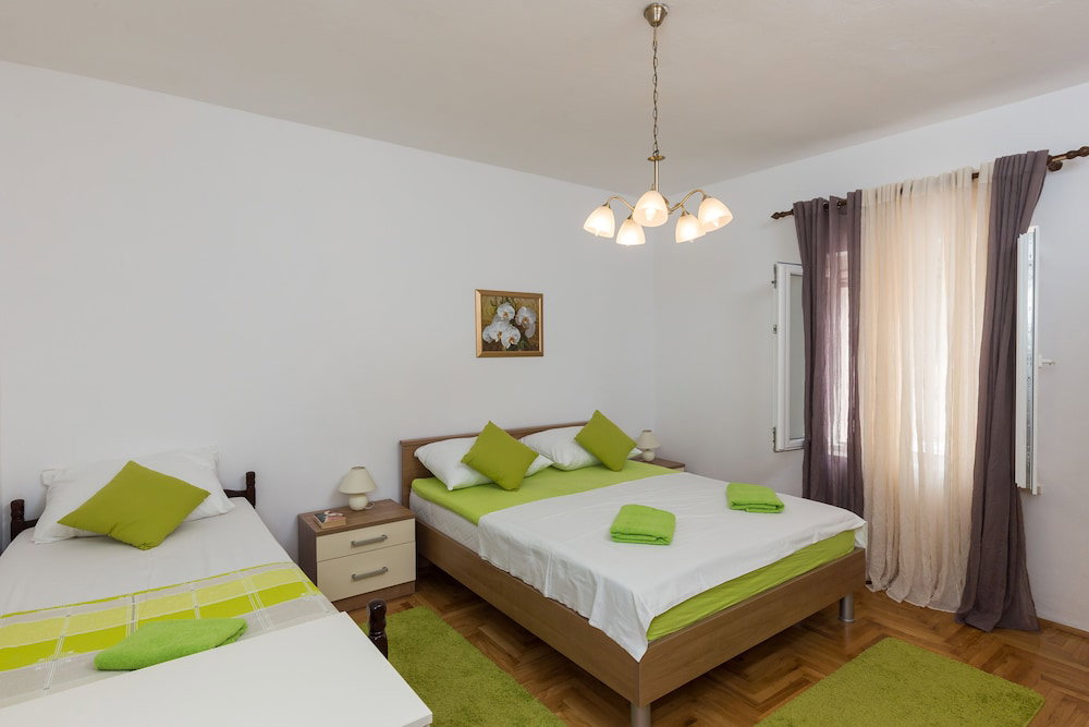 Hotel Apartment Ani