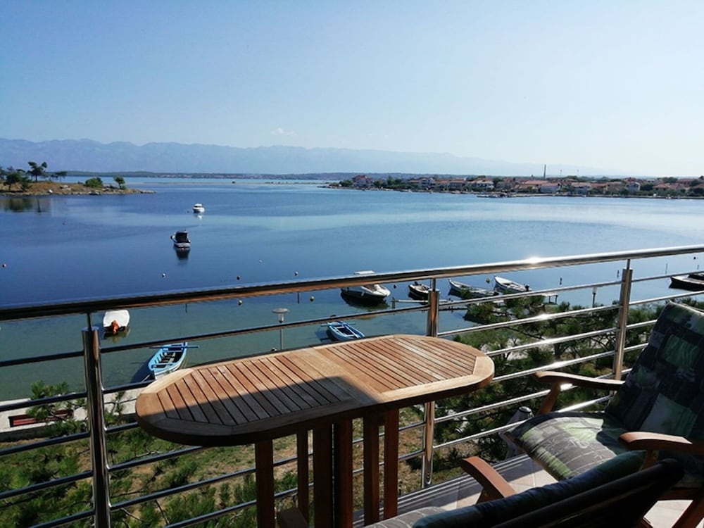 Hotel Apartments Ljilja