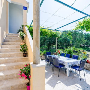 Hotel Apartments & Rooms Maždin cazare Podgora