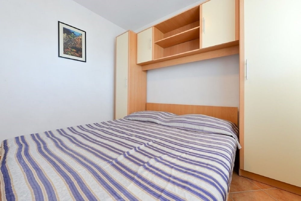Hotel Apartments Edi