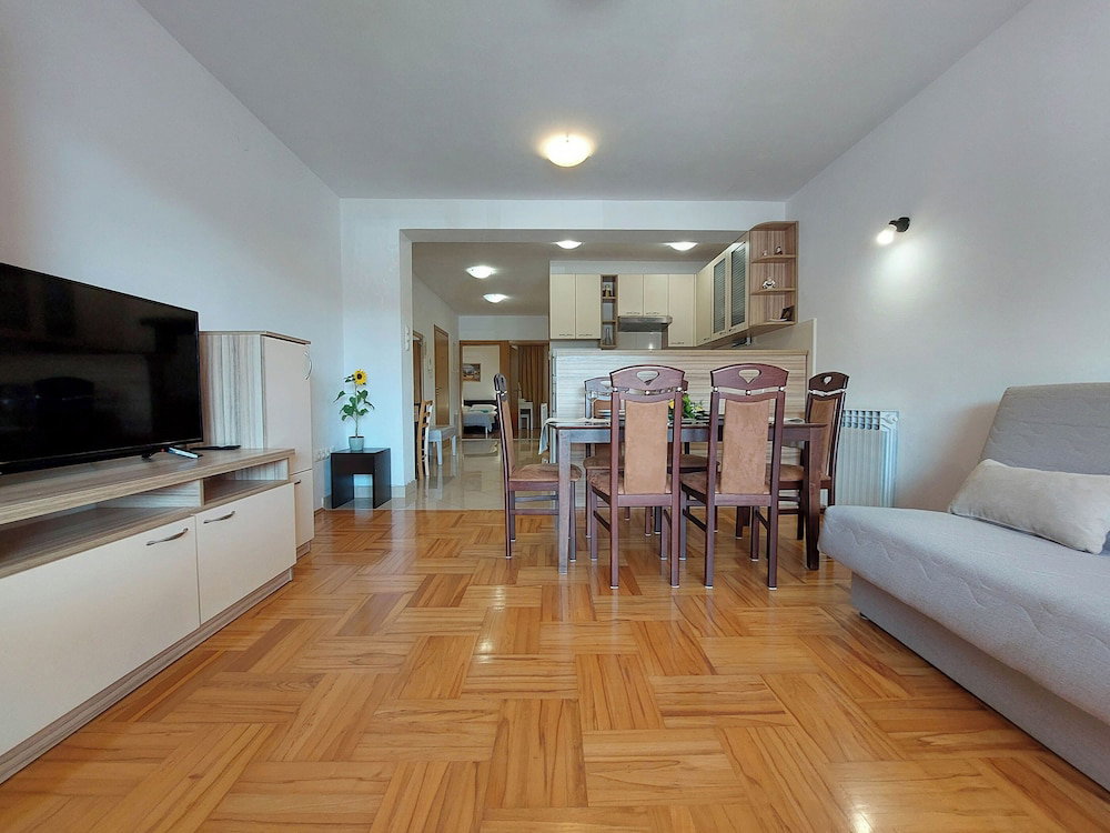 Hotel Apartments Zeljko