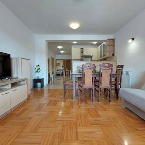 Hotel Apartments Zeljko cazare Crikvenica