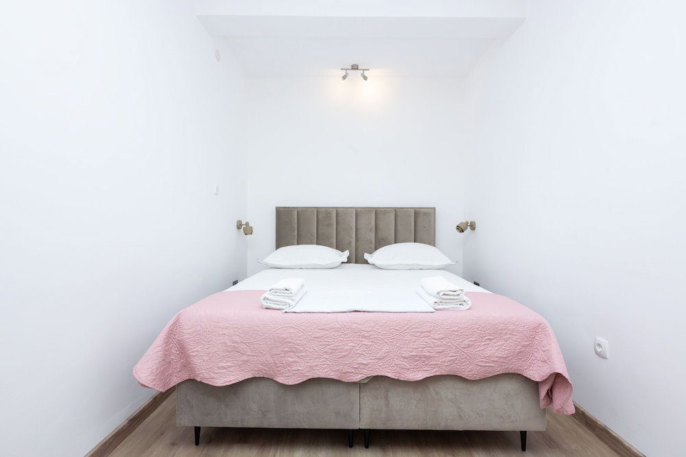 Hotel Apartment Bogomir