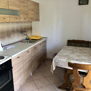 Hotel Apartments Kate cazare Zaton