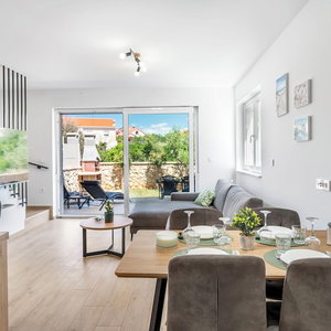 Hotel Apartments Antonija And Robert cazare Zaton