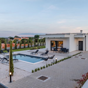 Hotel Villa Enija Zadarvillas cazare Nin