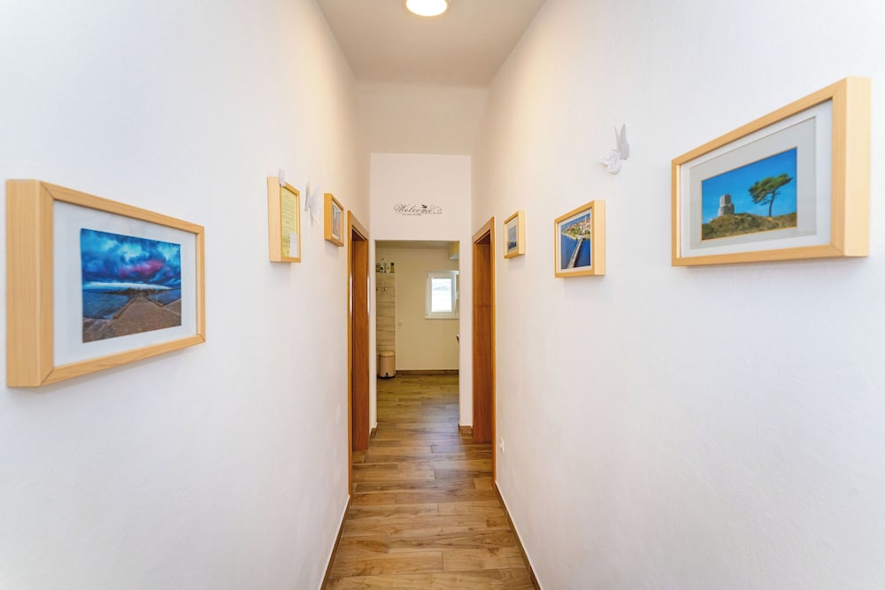 Hotel Apartments Nadica